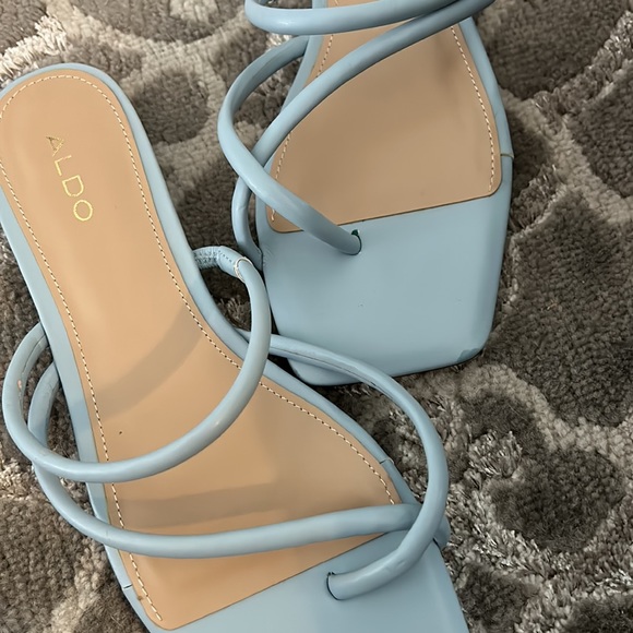 Aldo Baby Blue Sandals - Picture 3 of 4